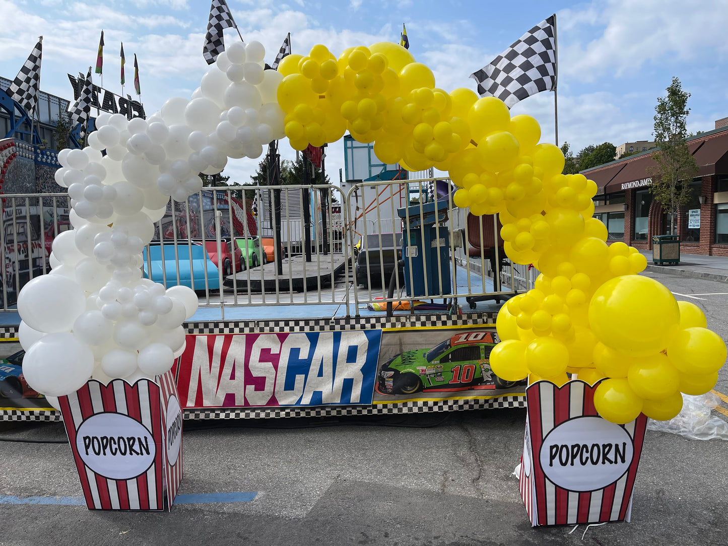 Organic Balloon Arch